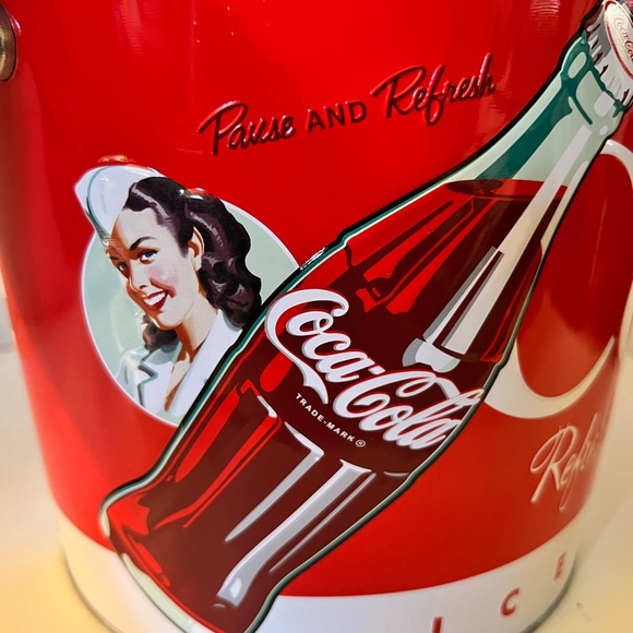 Coca Cola Red Party Ice Bucket with Bottle Handle - Picture 8 of 8